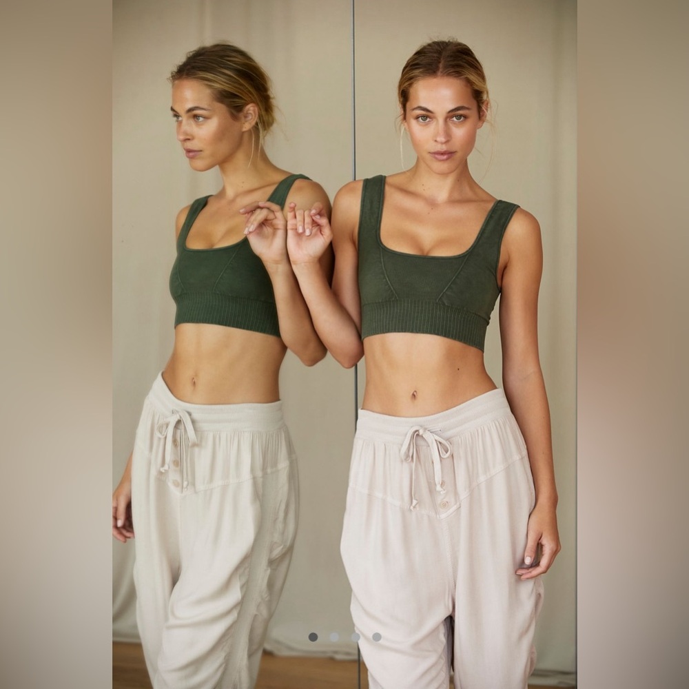 NWOT Good Karma Square Neck Bra - Secret Moss